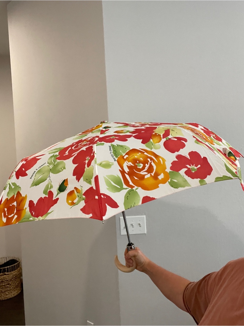 Vintage Dooney & Bourke garden rose floral umbrella - Picture 2 of 6